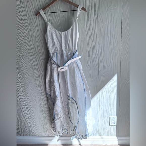 NEW EDDY Katherine Dress in white whimsy belted embroidered sz: M $598 - Picture 4 of 14